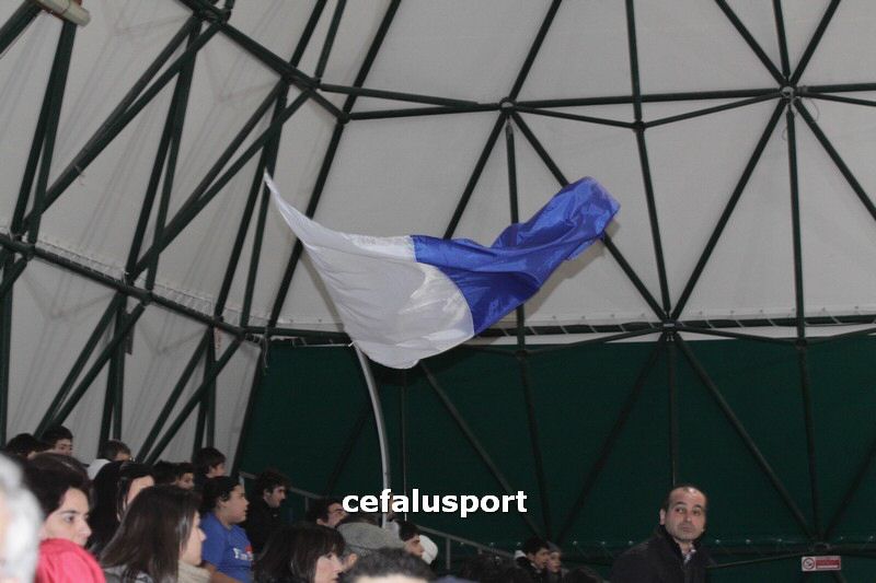 120218 basket 441_tn.jpg